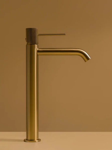 Bilancia 010227 BG (2)