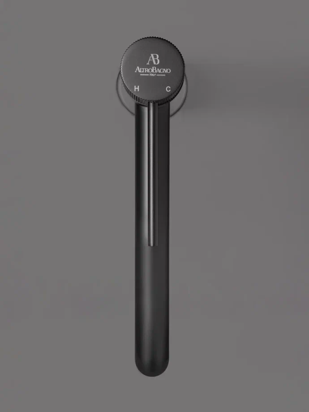 Bilancia 010228 MB (2)